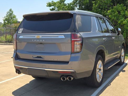 Used 2021 Chevrolet Tahoe Premier w/ Premium Package RWD image 2