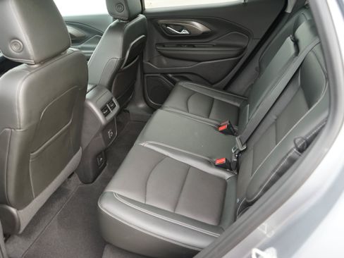 Used 2023 GMC Terrain SLT w/ Elevation Edition FWD image 18