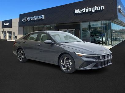 New 2025 Hyundai Elantra Limited