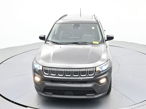 Used 2022 Jeep Compass Latitude w/ Sun and Sound Group image 23