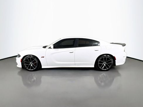 Used 2017 Dodge Charger R/T Scat Pack w/ Beats Audio Group image 2