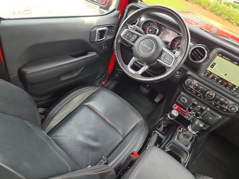 Used 2021 Jeep Wrangler Unlimited Rubicon AWD/4WD image 37