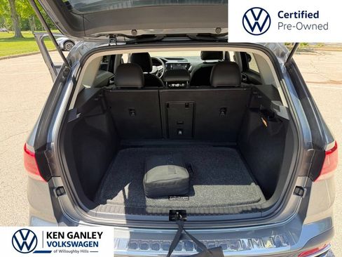 Used 2023 Volkswagen Taos SEL w/ Black Wheel Package AWD/4WD image 32