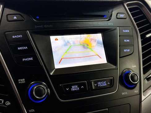 Used 2016 Hyundai Santa Fe SE image 14