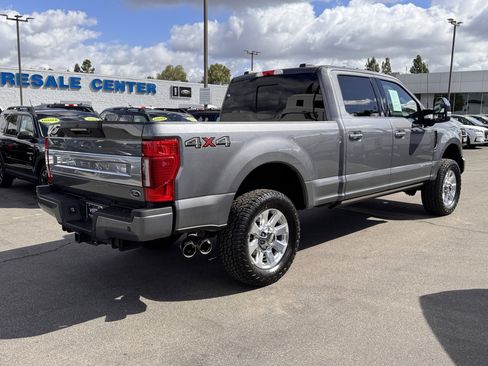 Certified 2022 Ford F250 Platinum image 9