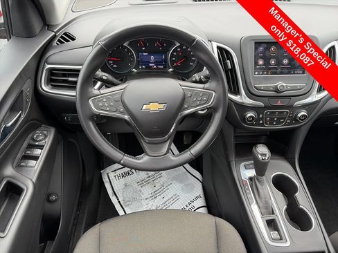 Used 2020 Chevrolet Equinox LT AWD/4WD image 13