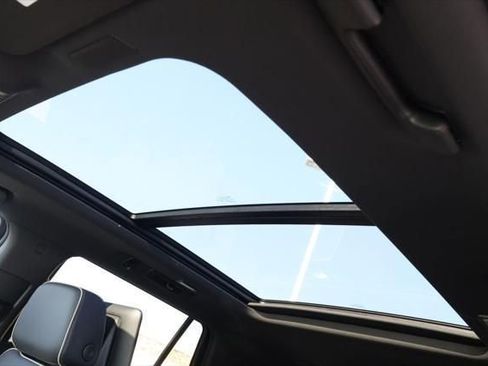 New 2026 Chevrolet Tahoe Premier image 17