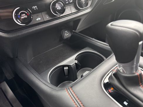 Used 2025 Honda HR-V Sport image 28