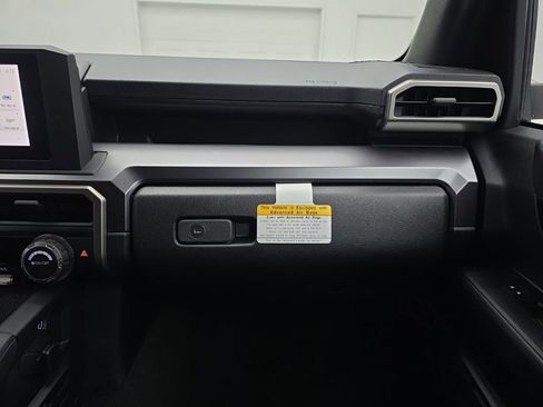 Used 2025 Toyota 4Runner SR5 image 35