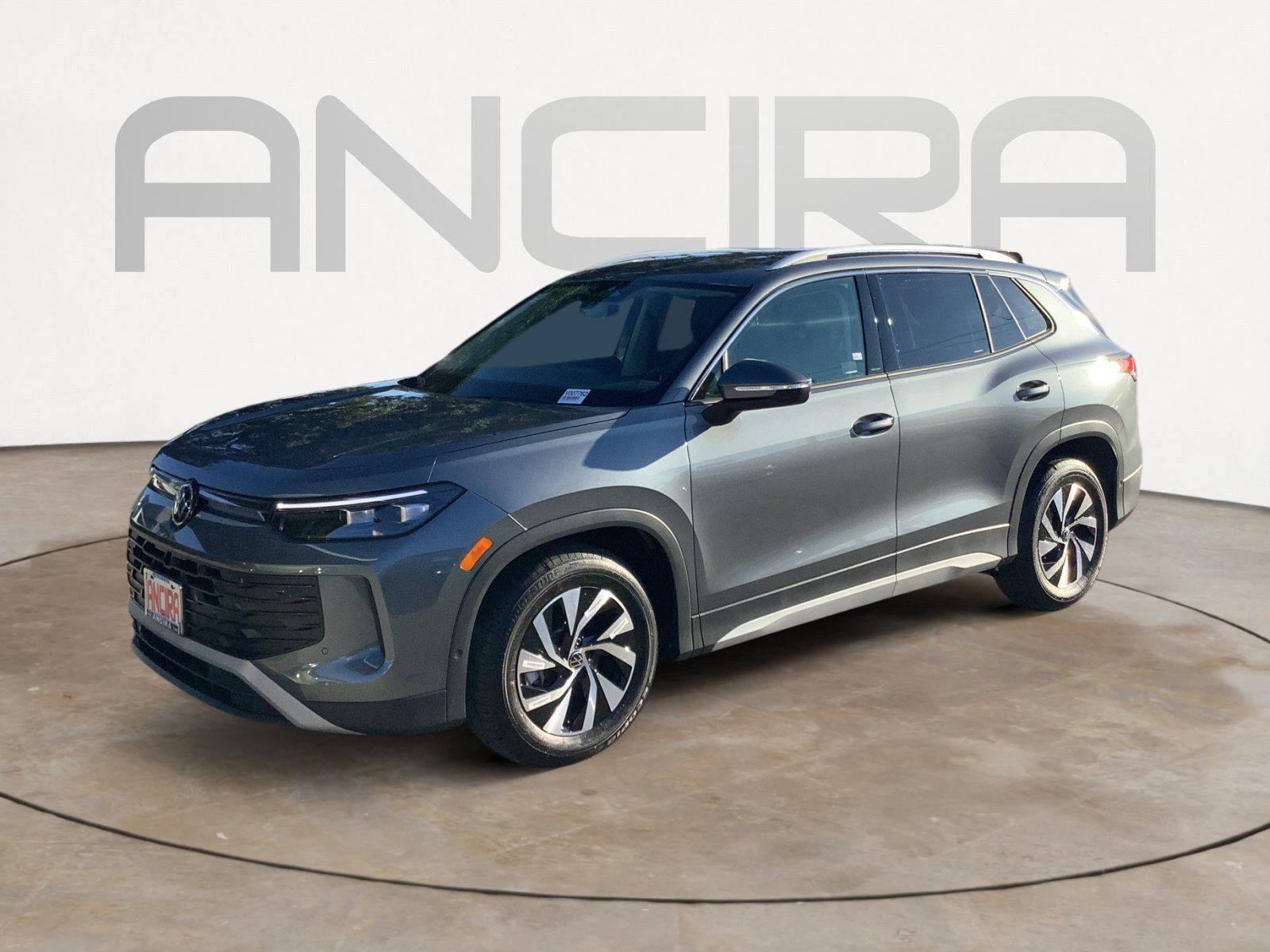 New 2026 Volkswagen Tiguan S FWD image 4