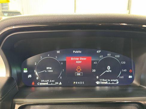 Used 2023 Lincoln Nautilus AWD w/ Premium Package image 16