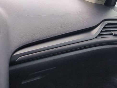 Used 2018 Ford Fusion S w/ Equipment Group 101A image 22