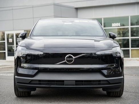 New 2026 Volvo EX30 Plus w/ Protection Package Premier image 2