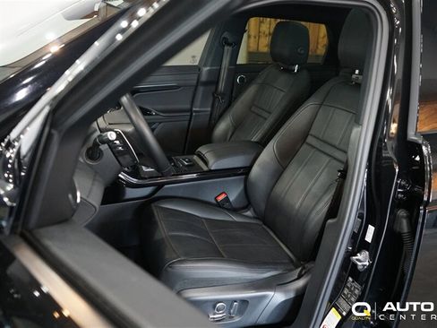 Used 2021 Land Rover Range Rover Evoque R-Dynamic SE AWD/4WD image 13