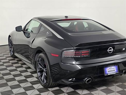 Used 2024 Nissan Z Performance w/ Floor Mat Package RWD image 6