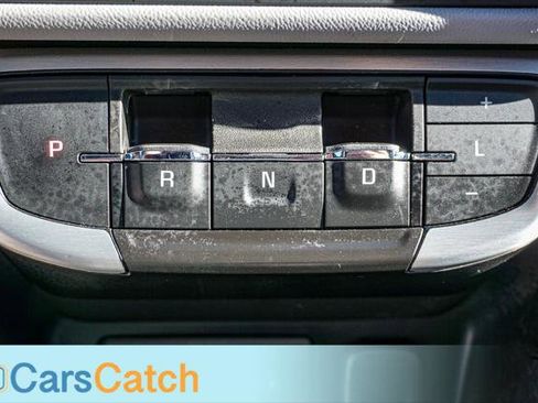 Used 2022 GMC Terrain SLE image 36