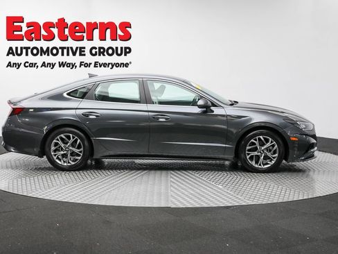 Used 2023 Hyundai Sonata SEL image 4