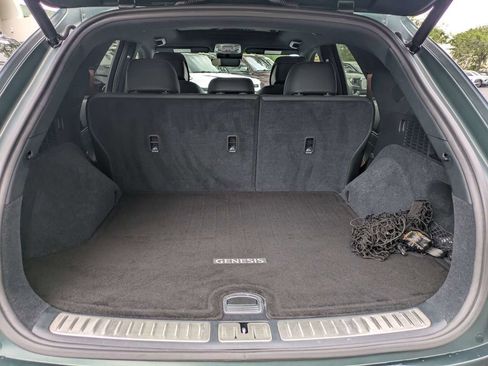 Used 2023 Genesis GV70 2.5T w/ Advanced Package AWD/4WD image 12