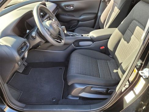 New 2026 Honda HR-V LX image 7