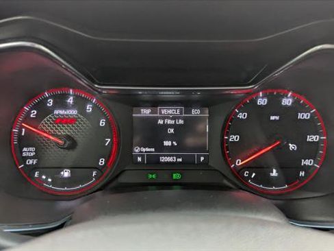 Used 2023 Chevrolet TrailBlazer RS w/ Convenience Package FWD image 27