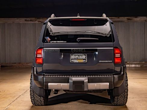 Used 2024 Toyota Land Cruiser image 8