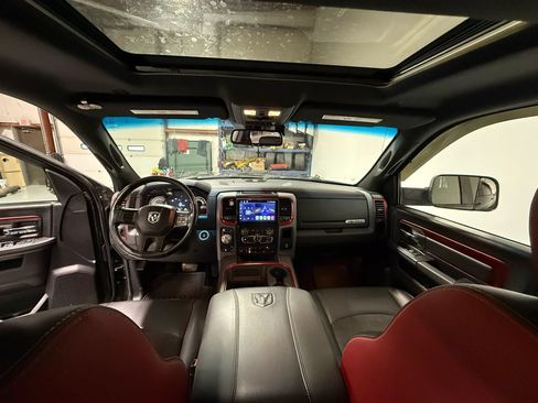 Used 2018 RAM 1500 Rebel w/ Luxury Group AWD/4WD image 17