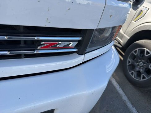 Used 2019 Chevrolet Silverado 2500 LT w/ Custom Sport Edition image 7