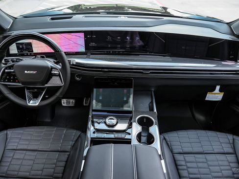 Used 2026 Cadillac Escalade V w/ LPO, Floor Liner Package image 31