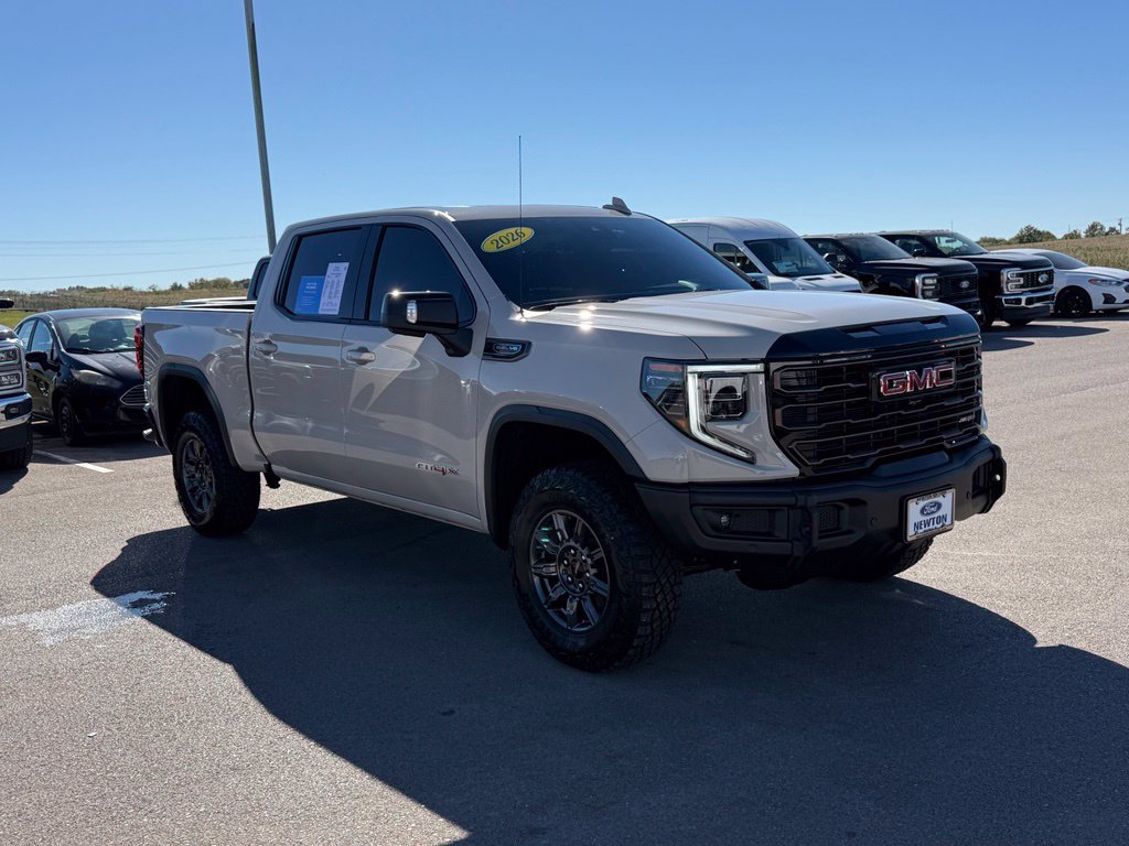 Used 2026 GMC Sierra 1500 AT4X w/ LPO, Black Badging Package AWD/4WD image 2