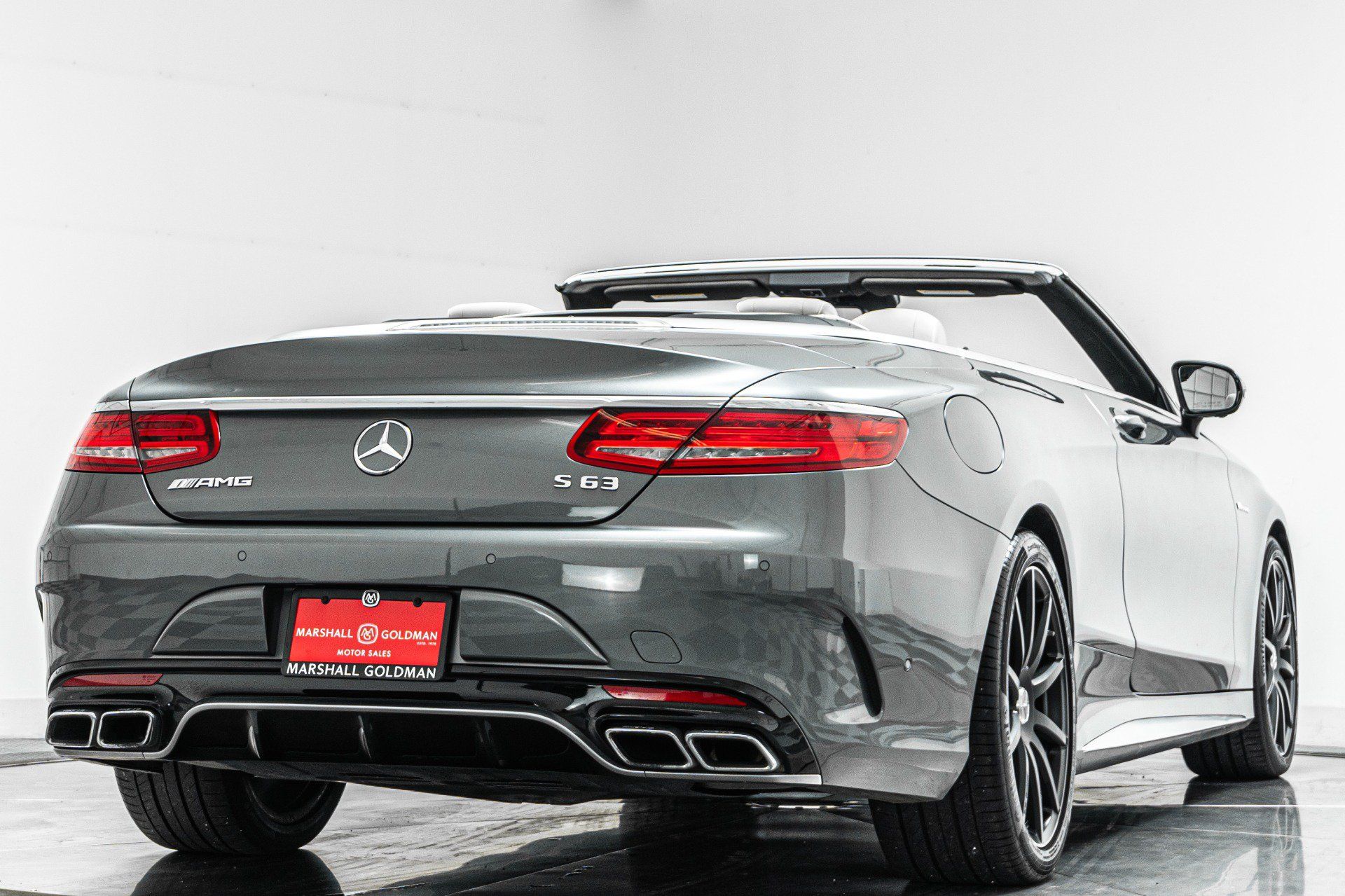 Used 2017 Mercedes-Benz S 63 AMG 4MATIC Cabriolet image 9