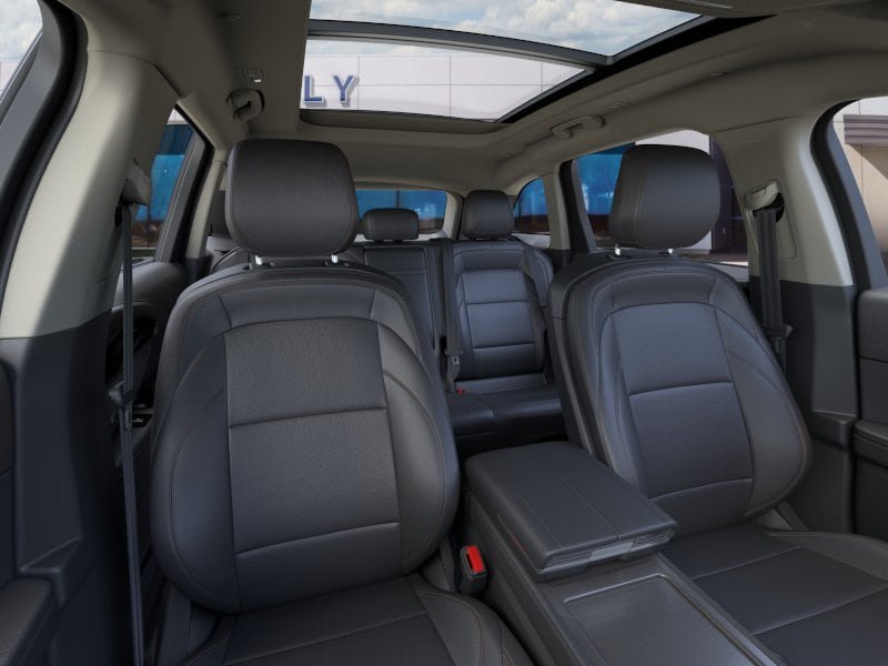 New 2026 Lincoln Nautilus Premier w/ Equipment Group 102A AWD/4WD image 10