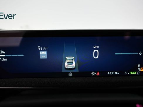 Used 2025 Ford Mustang Mach-E GT image 7