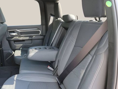New 2026 RAM 2500 Lone Star AWD/4WD image 16