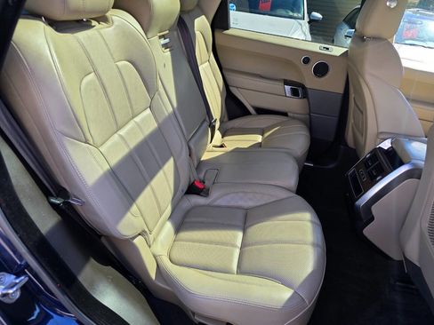 Used 2016 Land Rover Range Rover Sport HSE image 30