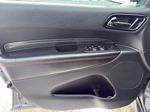 Used 2024 Dodge Durango GT w/ Blacktop Package image 12