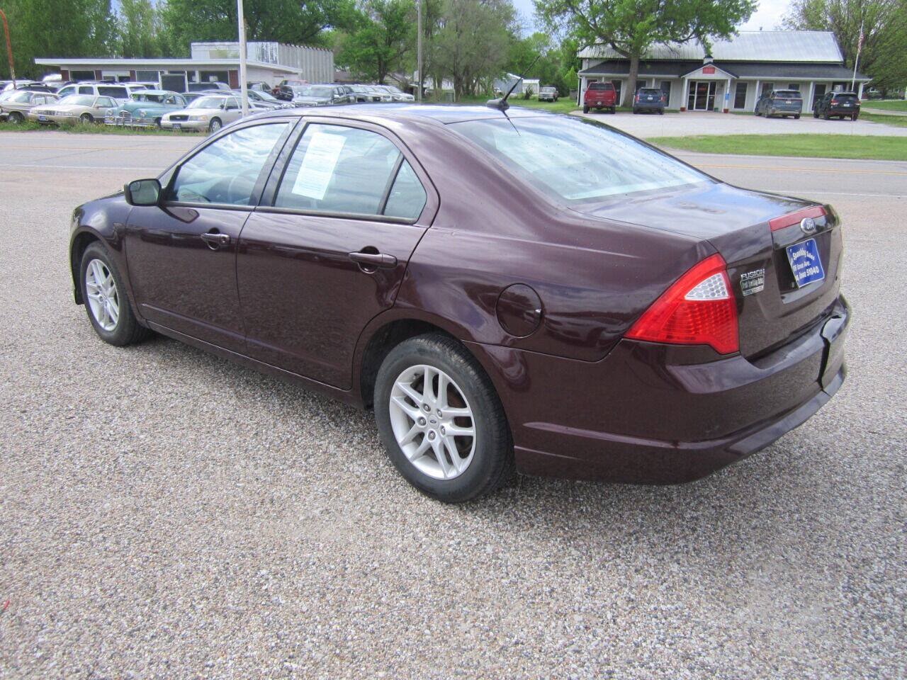 Used 2012 Ford Fusion S FWD image 6