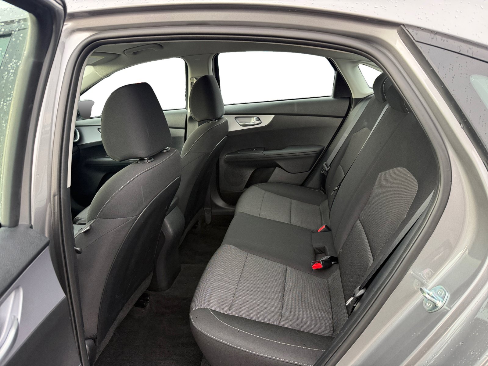 Used 2024 Kia Forte LXS w/ LXS Technology Package FWD image 16