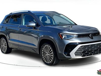 Certified 2025 Volkswagen Taos SE