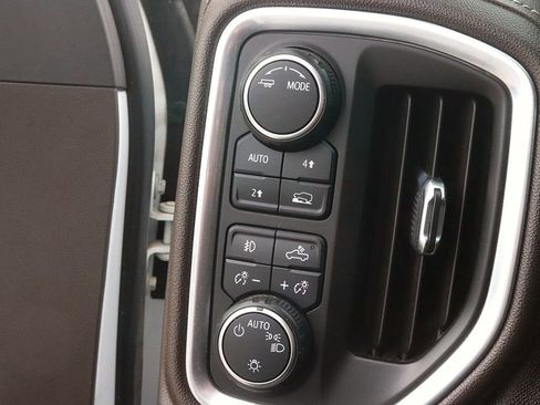 Used 2020 Chevrolet Silverado 1500 RST w/ All-Star Edition image 18