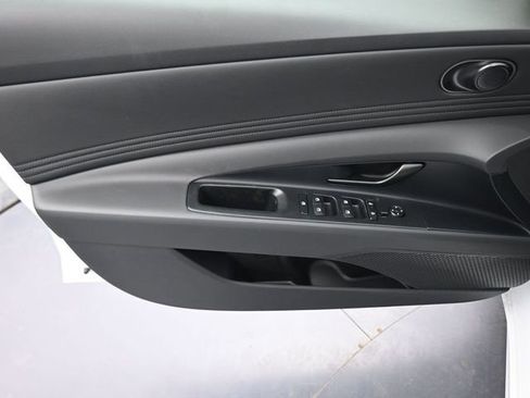 New 2026 Hyundai Elantra SEL Sport Premium FWD image 10