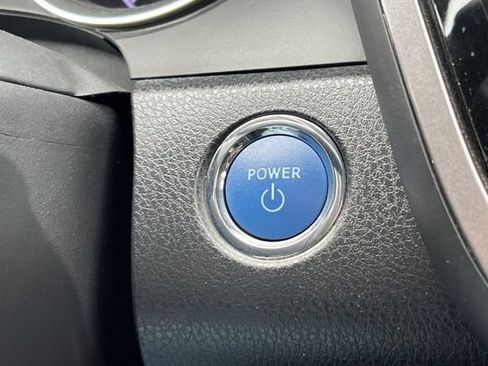 Used 2021 Toyota Camry LE FWD image 26