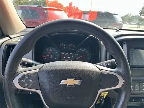 Used 2016 Chevrolet Colorado W/T w/ WT Convenience Package AWD/4WD image 16