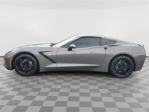 Used 2016 Chevrolet Corvette Stingray Coupe image 3