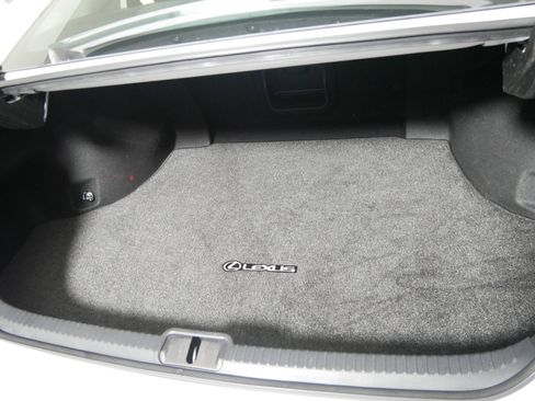 Used 2023 Lexus ES 350 Ultra Luxury w/ Accessory Package (Z1) FWD image 18