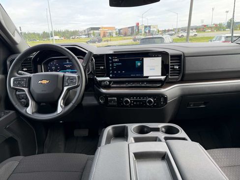 Certified 2026 Chevrolet Silverado 2500 LT w/ Convenience Package AWD/4WD image 21