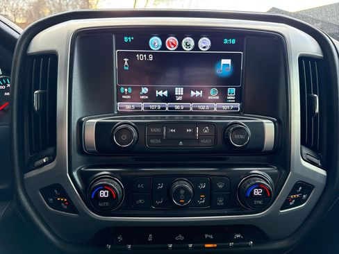 Used 2018 GMC Sierra 1500 SLT image 51