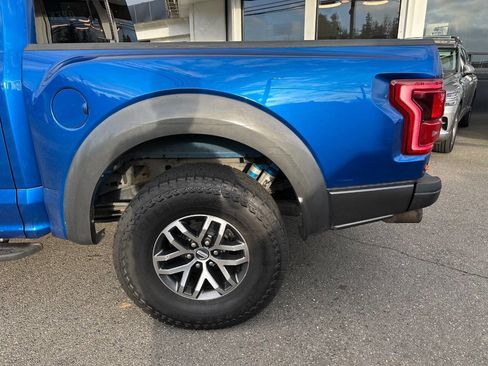Used 2018 Ford F150 Raptor w/ Equipment Group 802A Luxury image 3