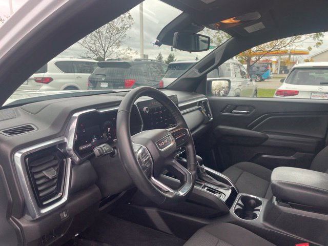 Used 2024 GMC Canyon Elevation w/ Convenience Package RWD image 9