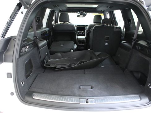 Used 2023 Jeep Grand Cherokee L Overland w/ MOPAR Finishing Package AWD/4WD image 29