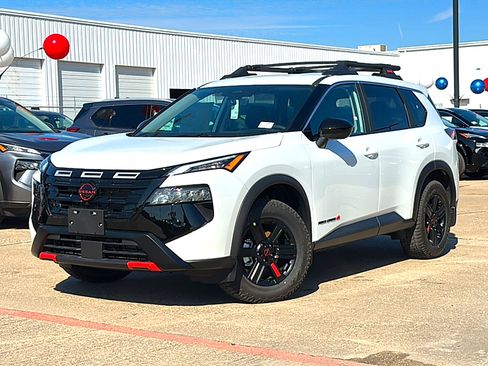 New 2026 Nissan Rogue SV image 2